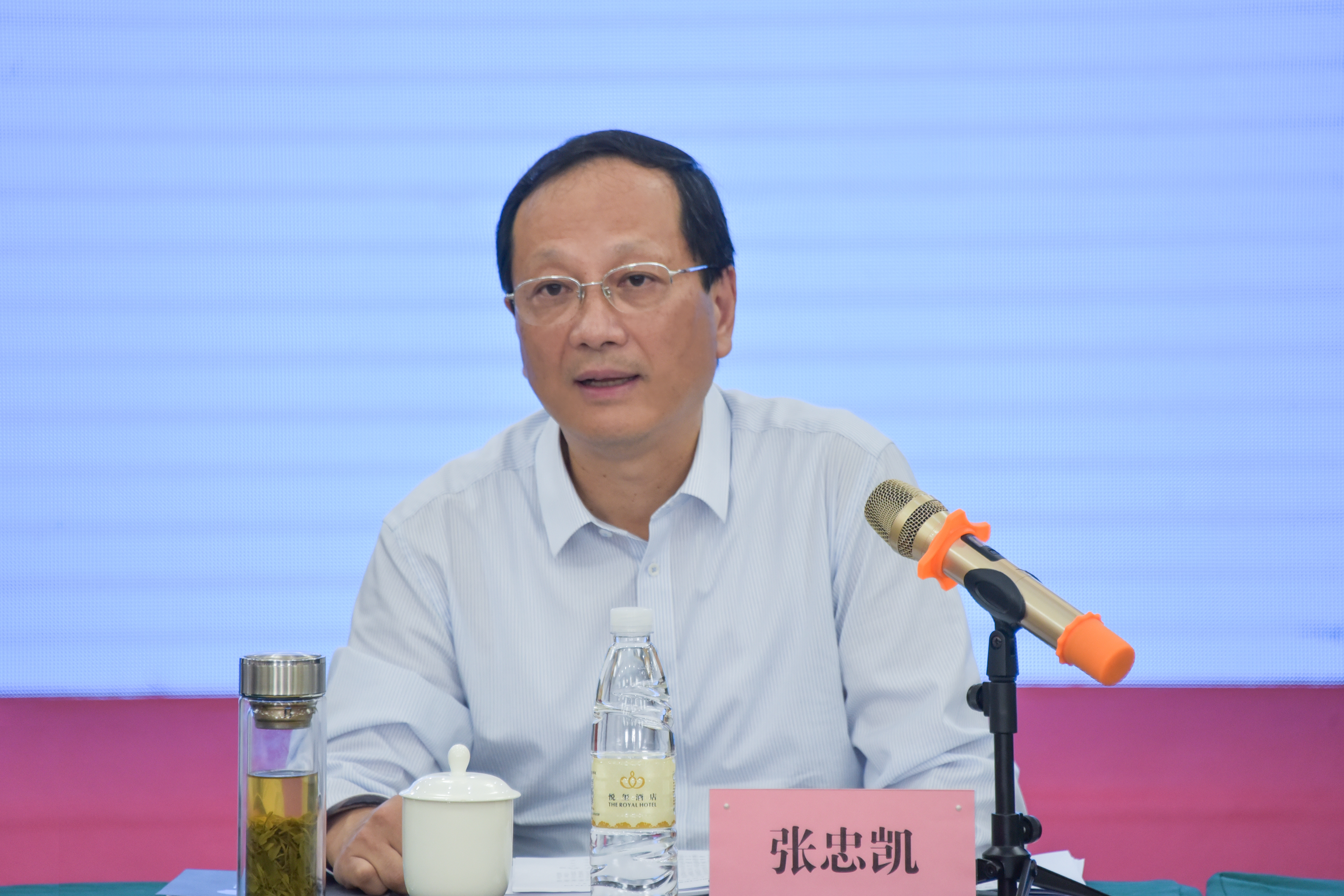 省人大常委会调研组来汉开展工会劳动法律监督立法专题调研