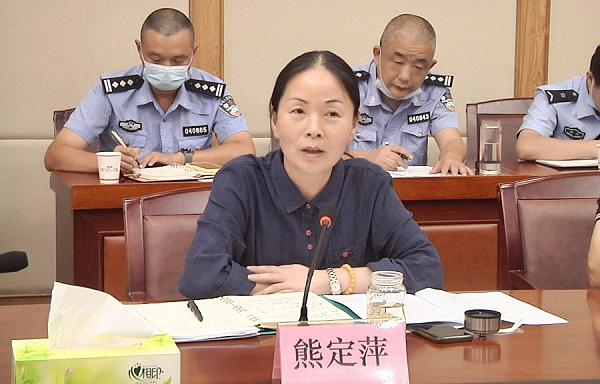 强化交通秩序管理推进文明城市创建我区召开加强文明城