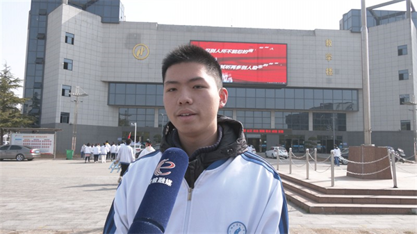 黄陂一中举行2022届高考百日誓师大会